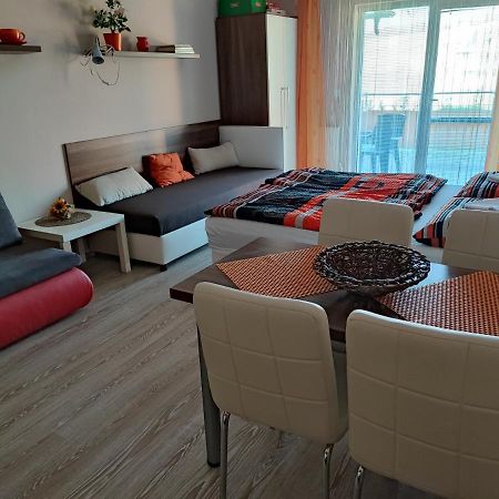 Slnecne Apartmany Подгайська Екстер'єр фото