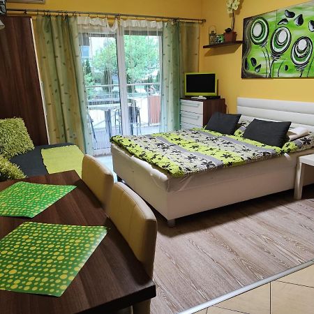 Slnecne Apartmany Подгайська Екстер'єр фото