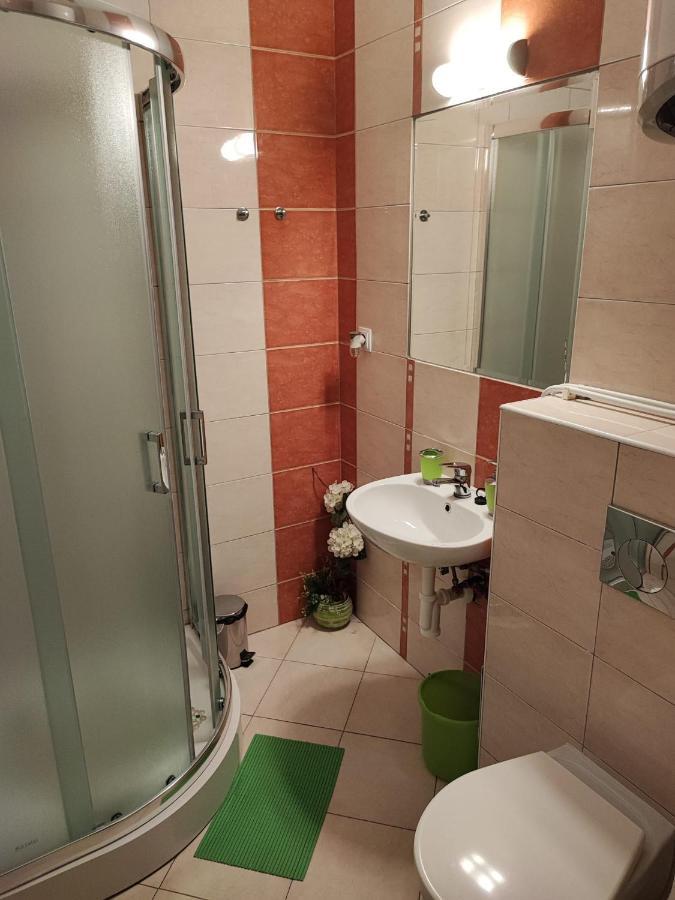 Slnecne Apartmany Подгайська Екстер'єр фото