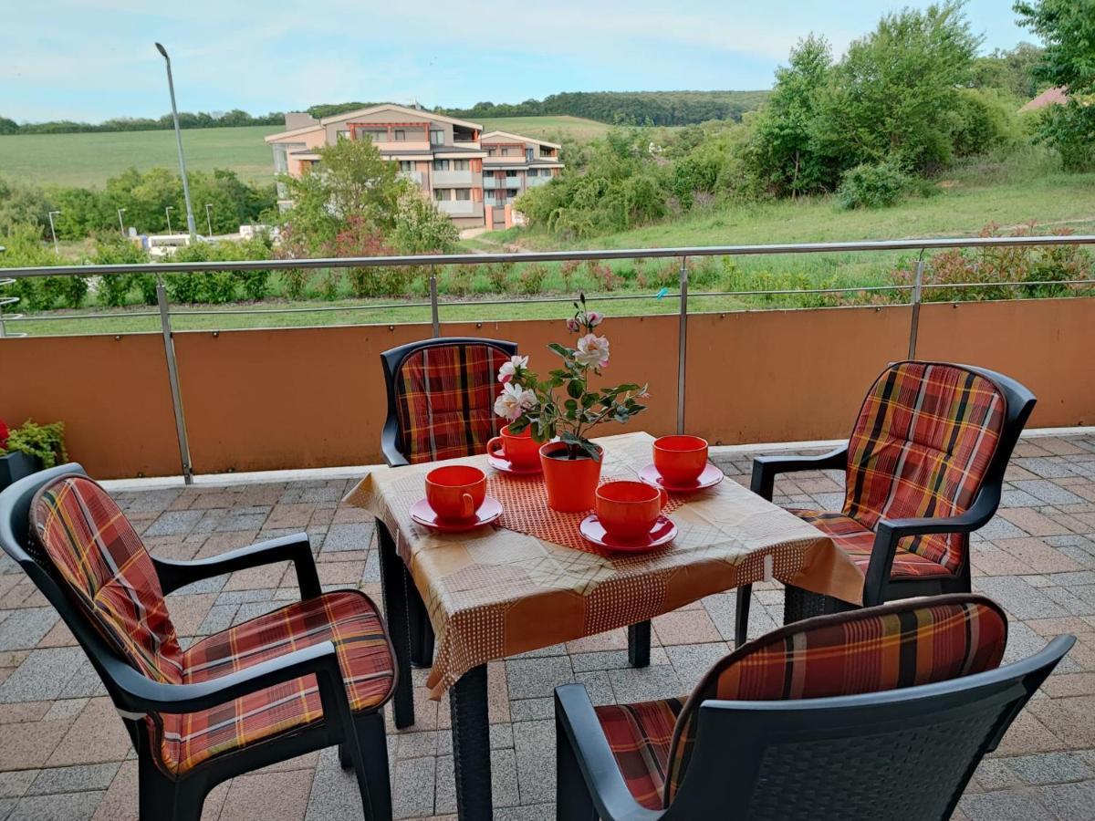 Slnecne Apartmany Подгайська Екстер'єр фото
